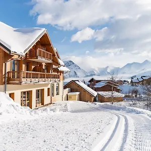 https://residence-lagrange-vacances-les-balcons-des-aiguilles.hotels-rhonealpes.com